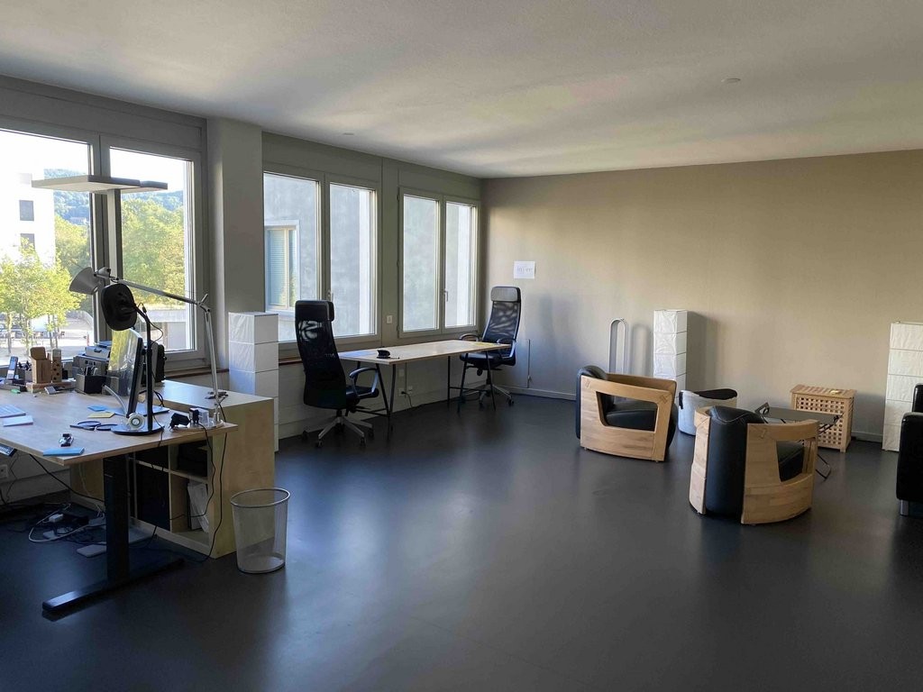160m² office