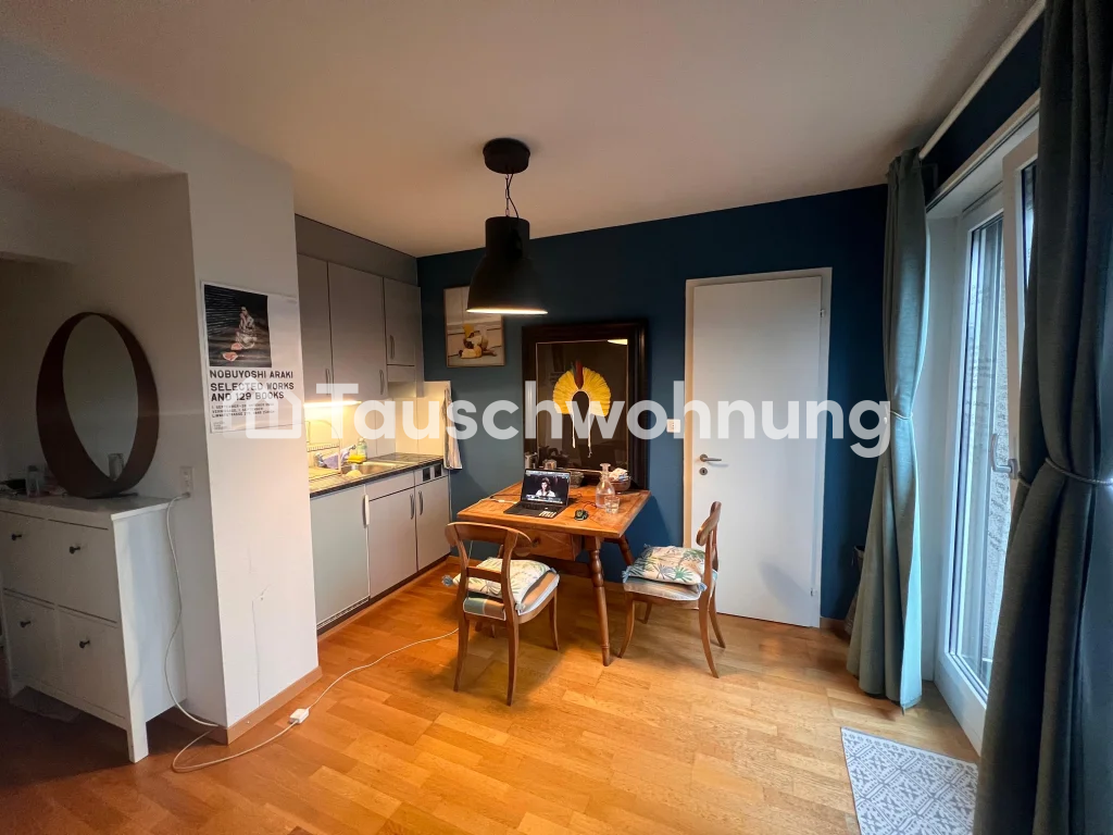 1 room attic flat, Foto 1 von 7