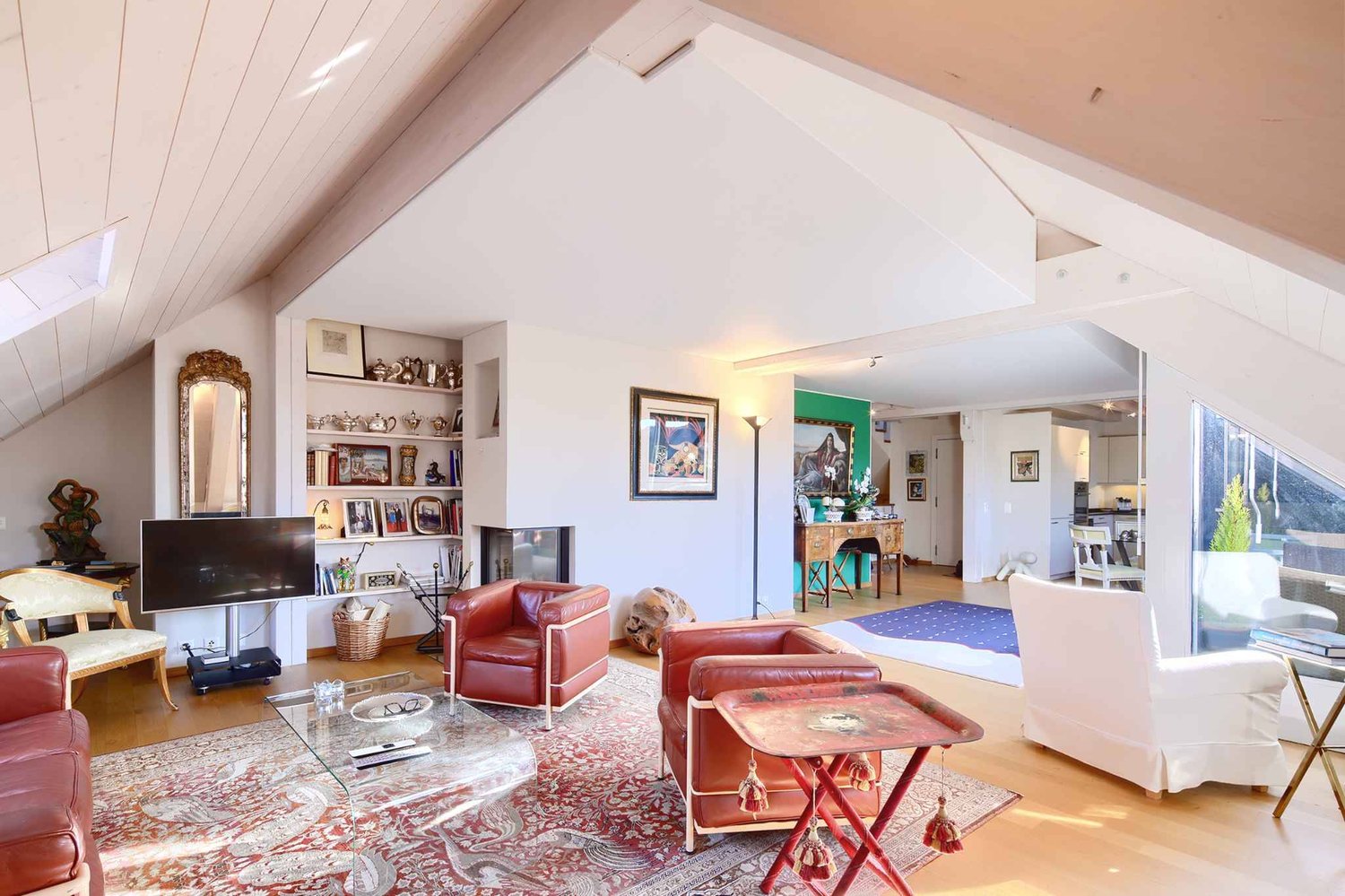 5 ½ rooms attic flat
