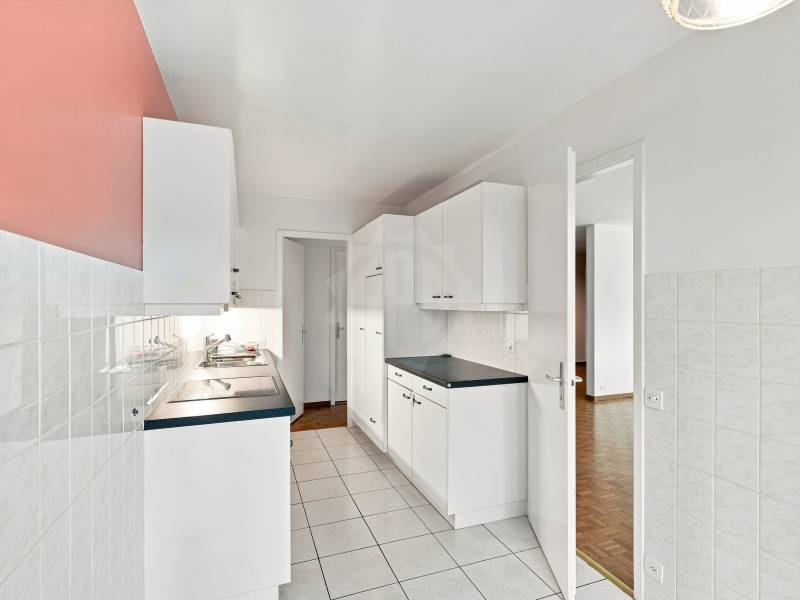 5-Zimmer-Wohnung, Foto 1 von 10