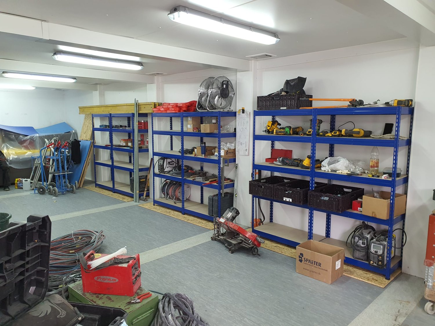 Local de stockage de 49m²