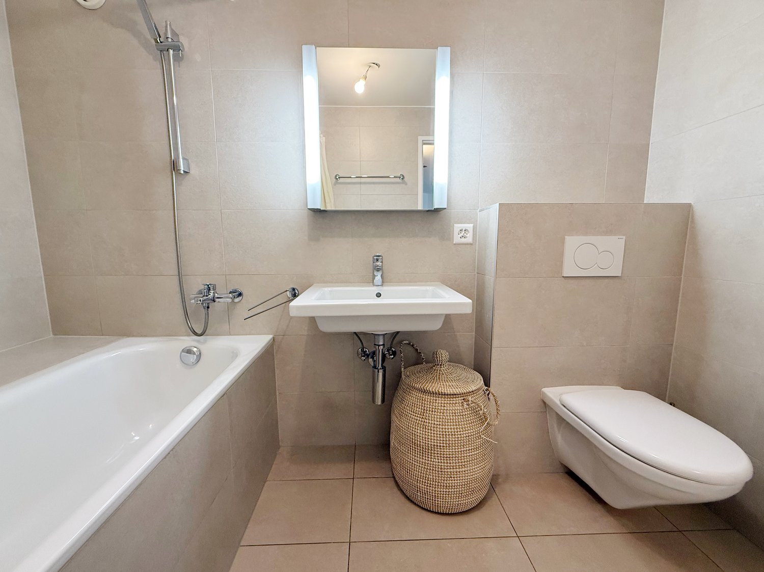 4-Zimmer-Wohnung