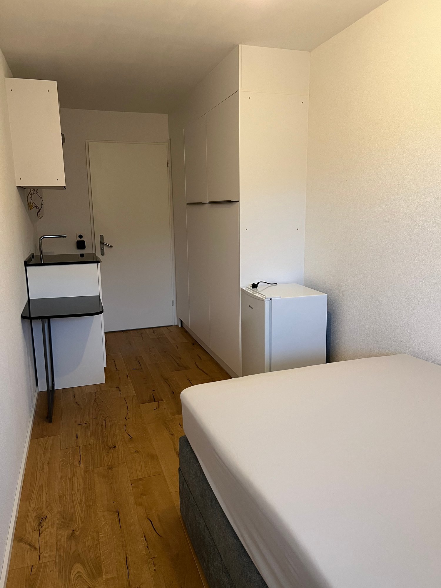 1 room furnished flat