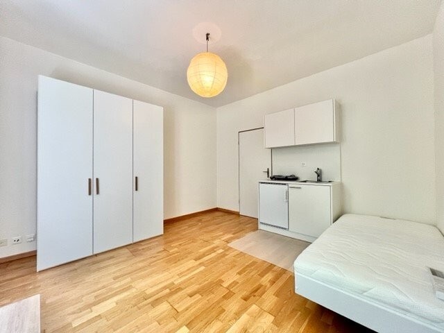 1 room single room, Foto 1 von 5