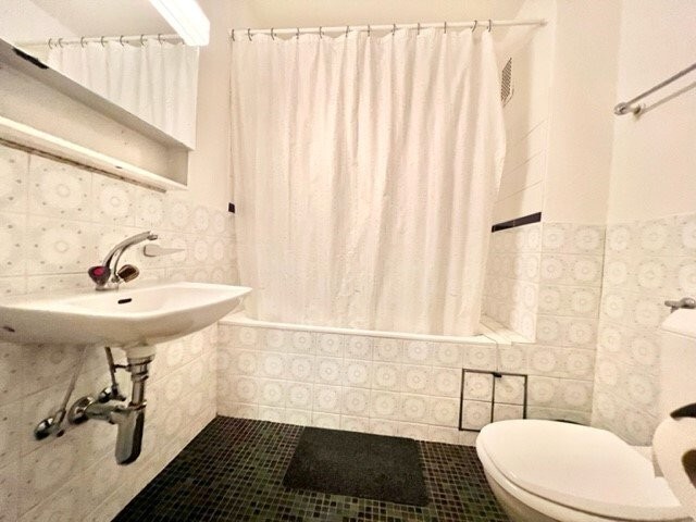 1 room single room, Foto 5 von 5
