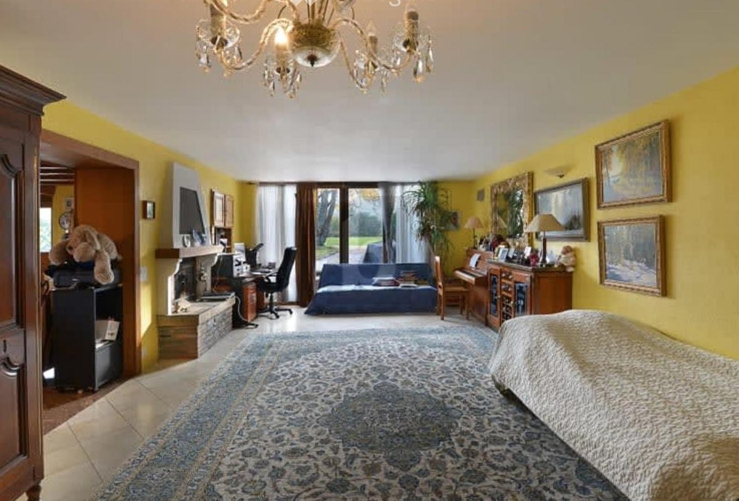 7 Zimmer Reihenhaus, Foto 1 von 4