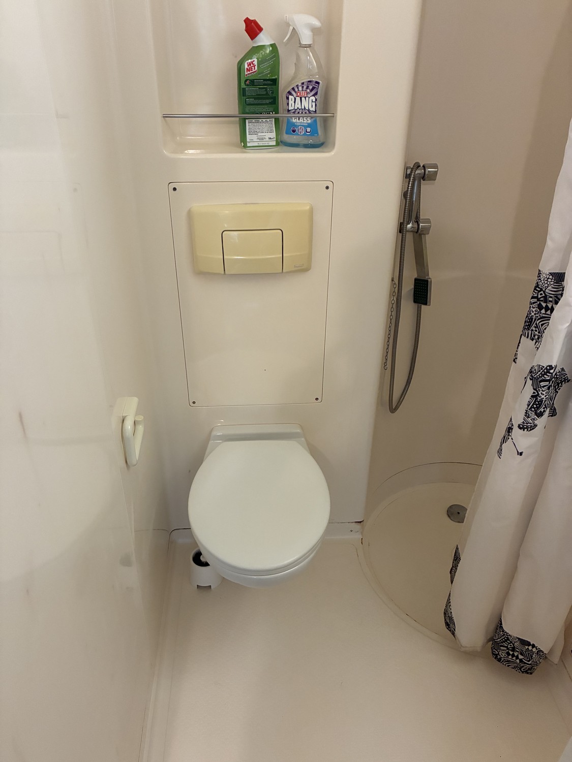1 room apartment