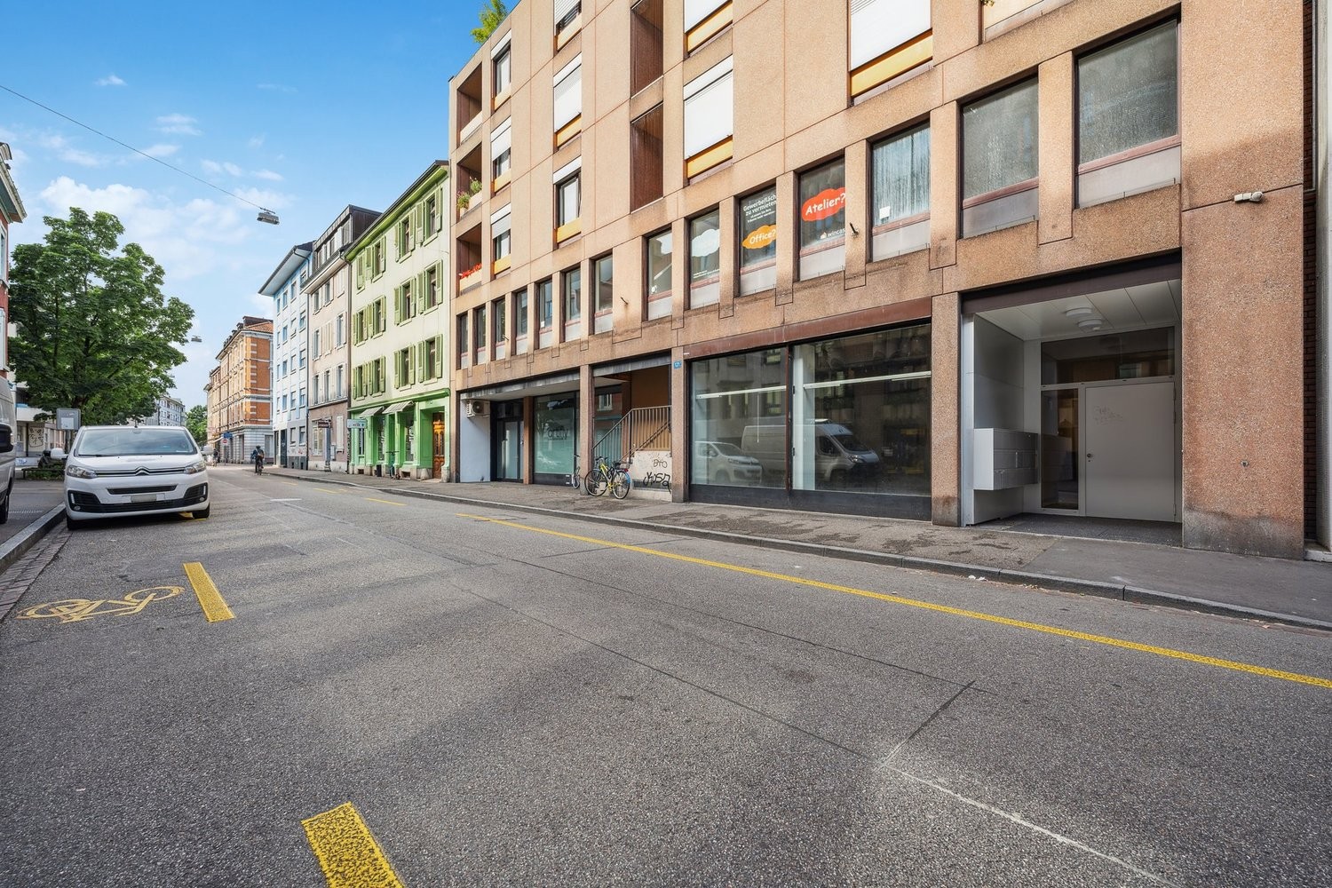 32m² office