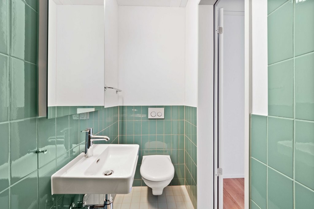 1 room single room, Foto 1 von 4