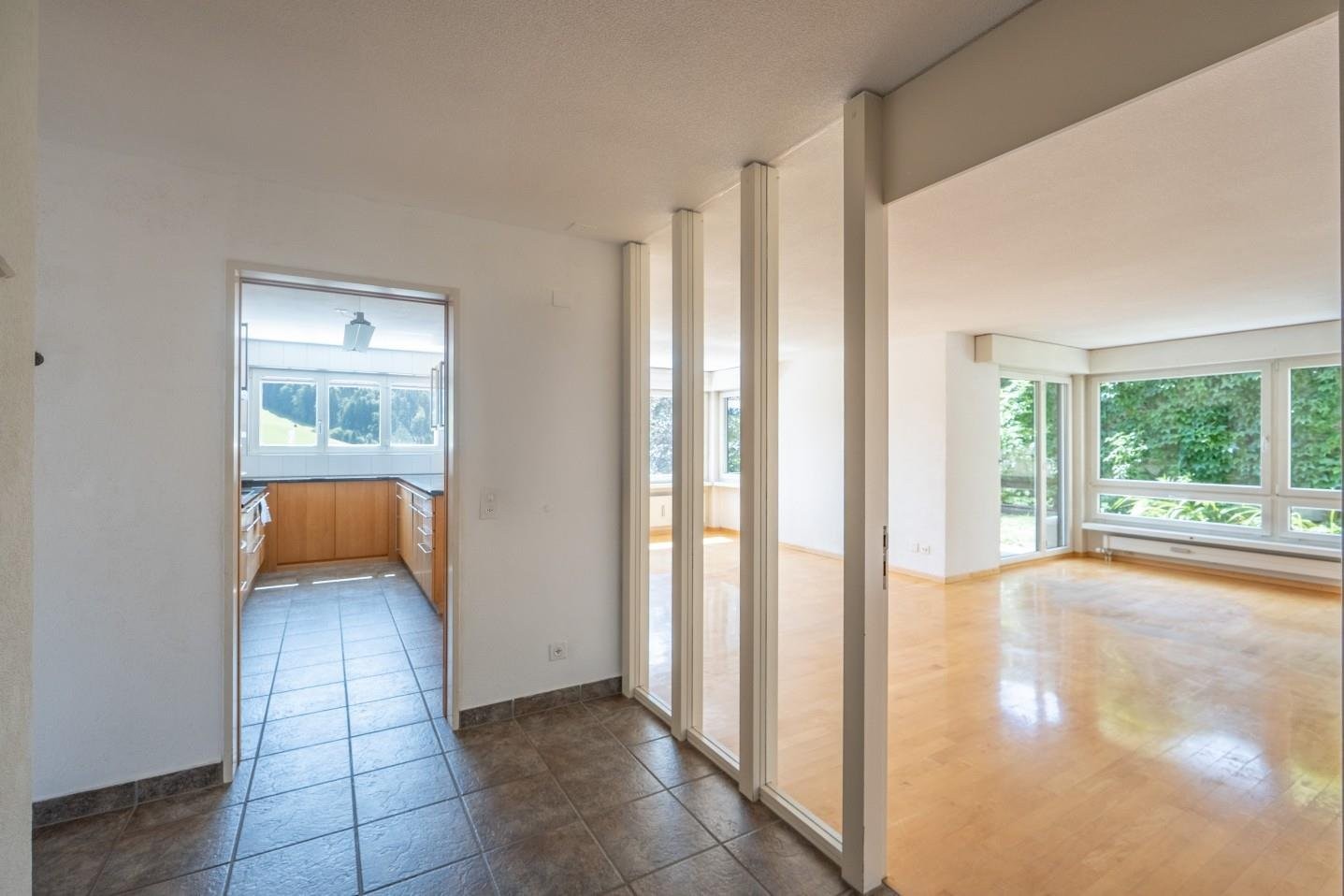 5 ½ rooms apartment, Foto 1 von 10