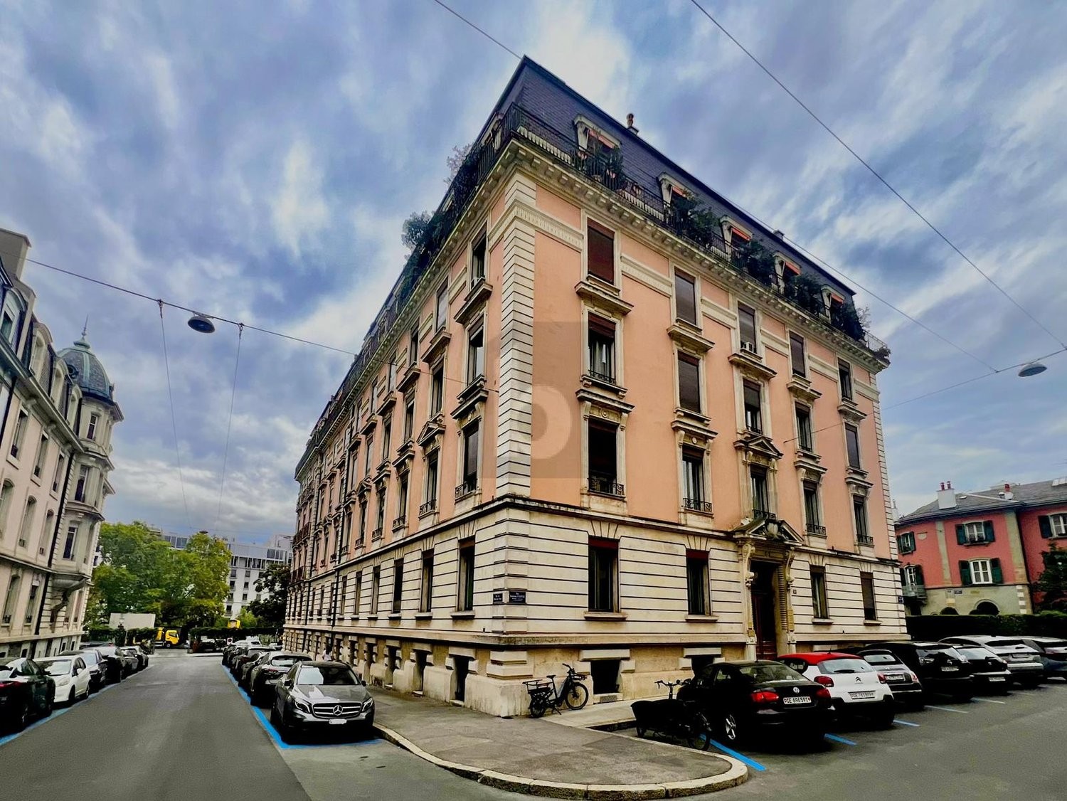 7-Zimmer-Wohnung