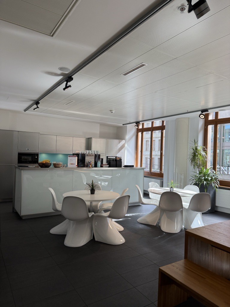 Office, Foto 8 von 10