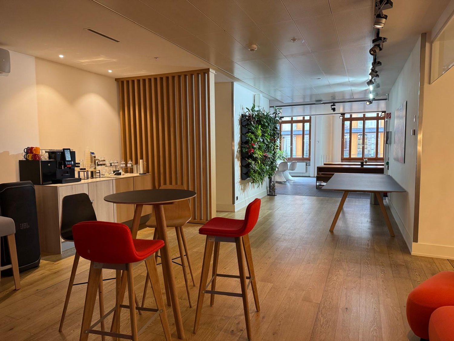 Office, Foto 2 von 10