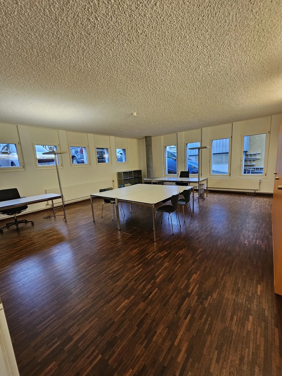 Office, Foto 4 von 10