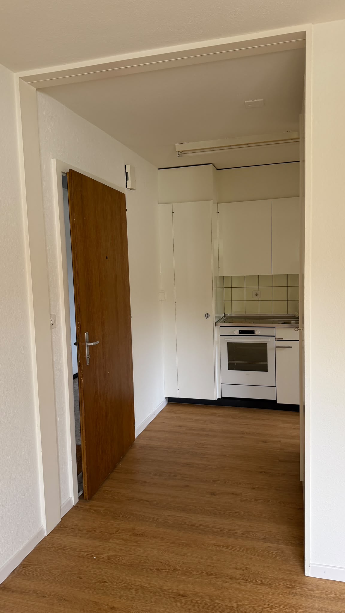 1-Zimmer-Wohnung, Foto 3 von 10