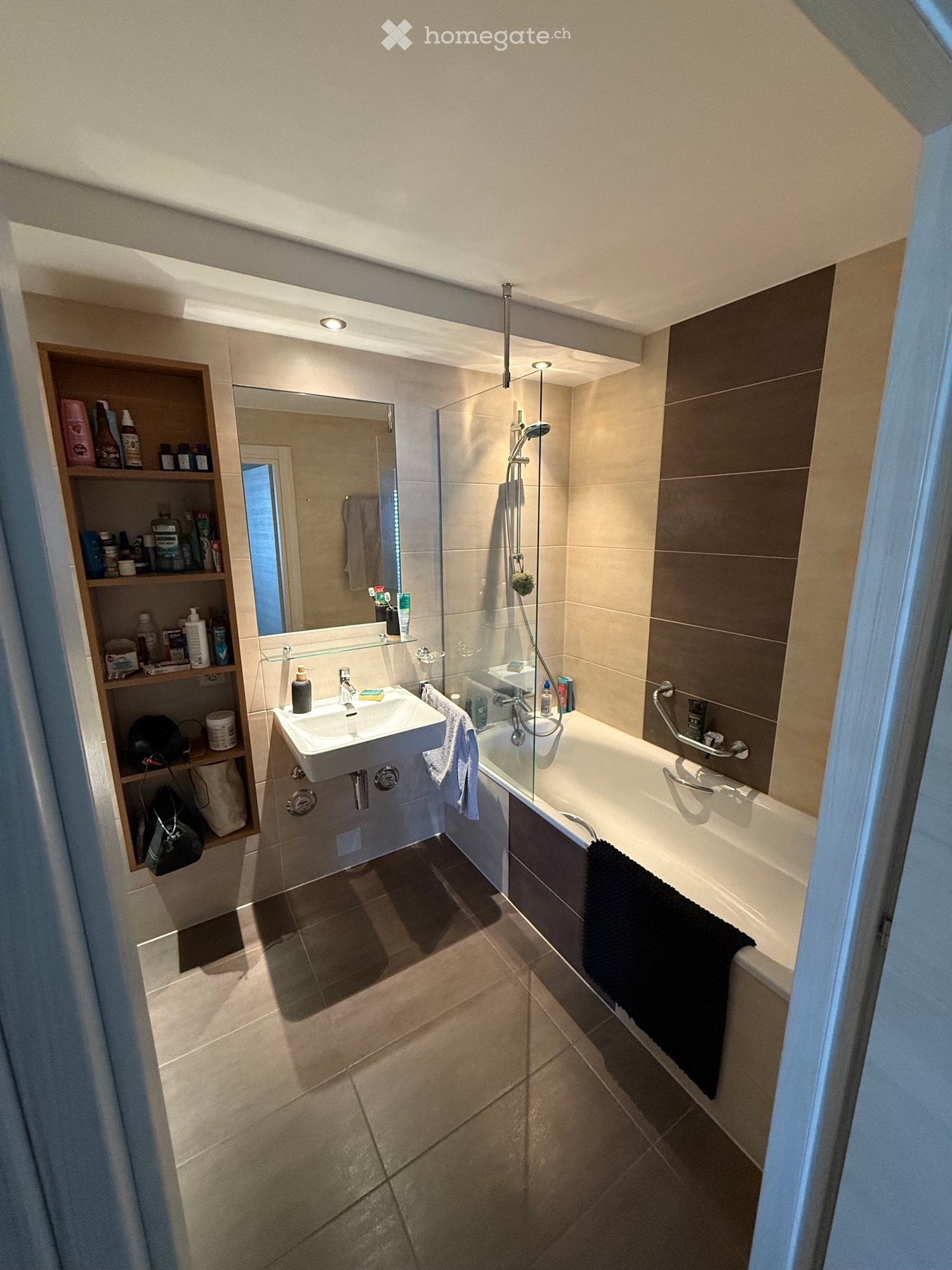 2-Zimmer-Wohnung, Foto 1 von 4