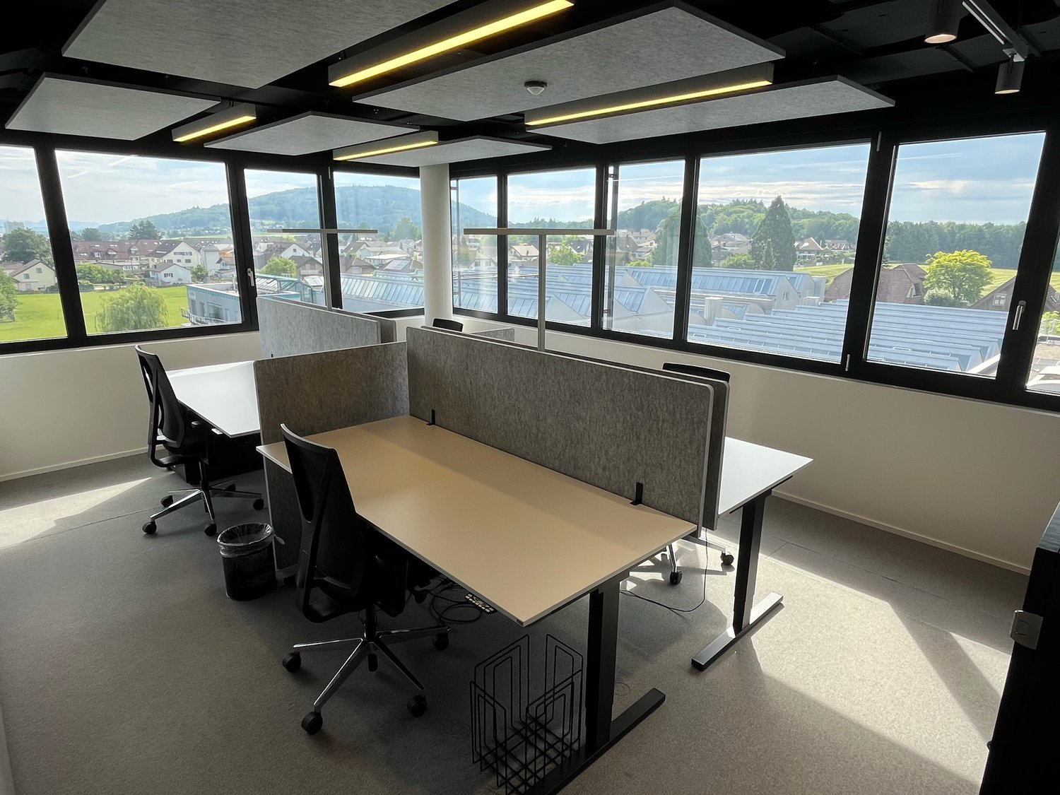 Bureau de 262m², photo 7 sur 9