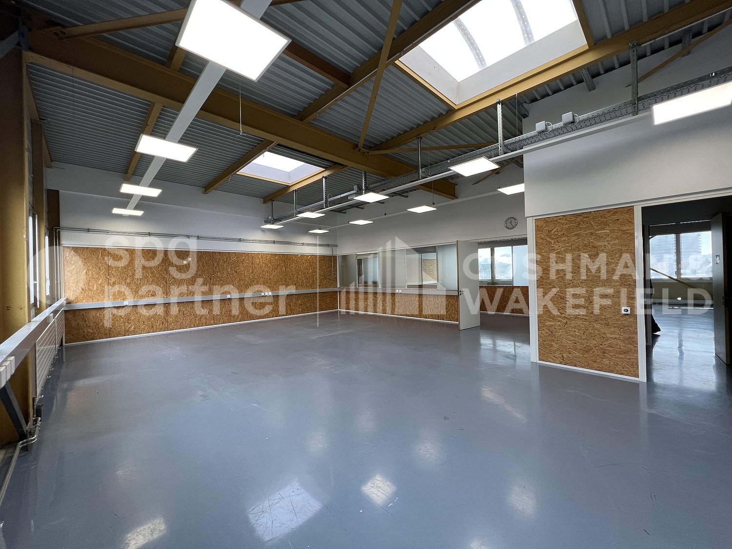 1300m² Gewerbe