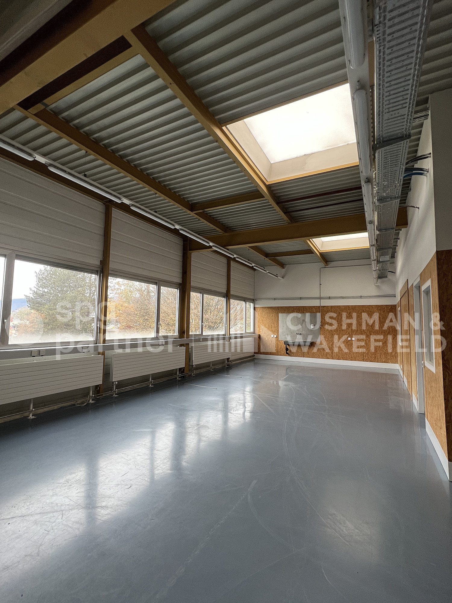 1300m² Gewerbe