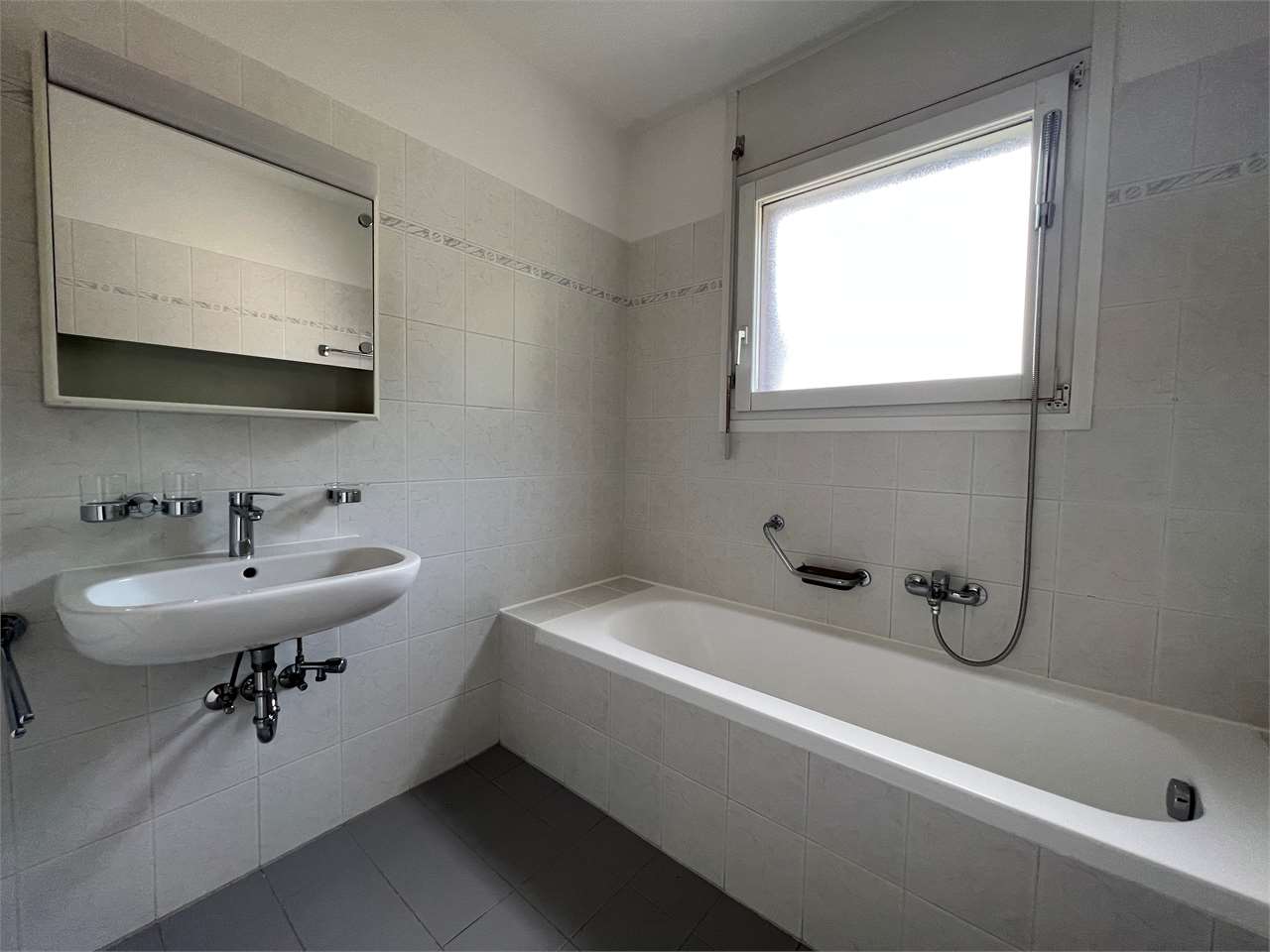 4 ½ Zimmer möblierte Wohnung, Foto 6 von 8
