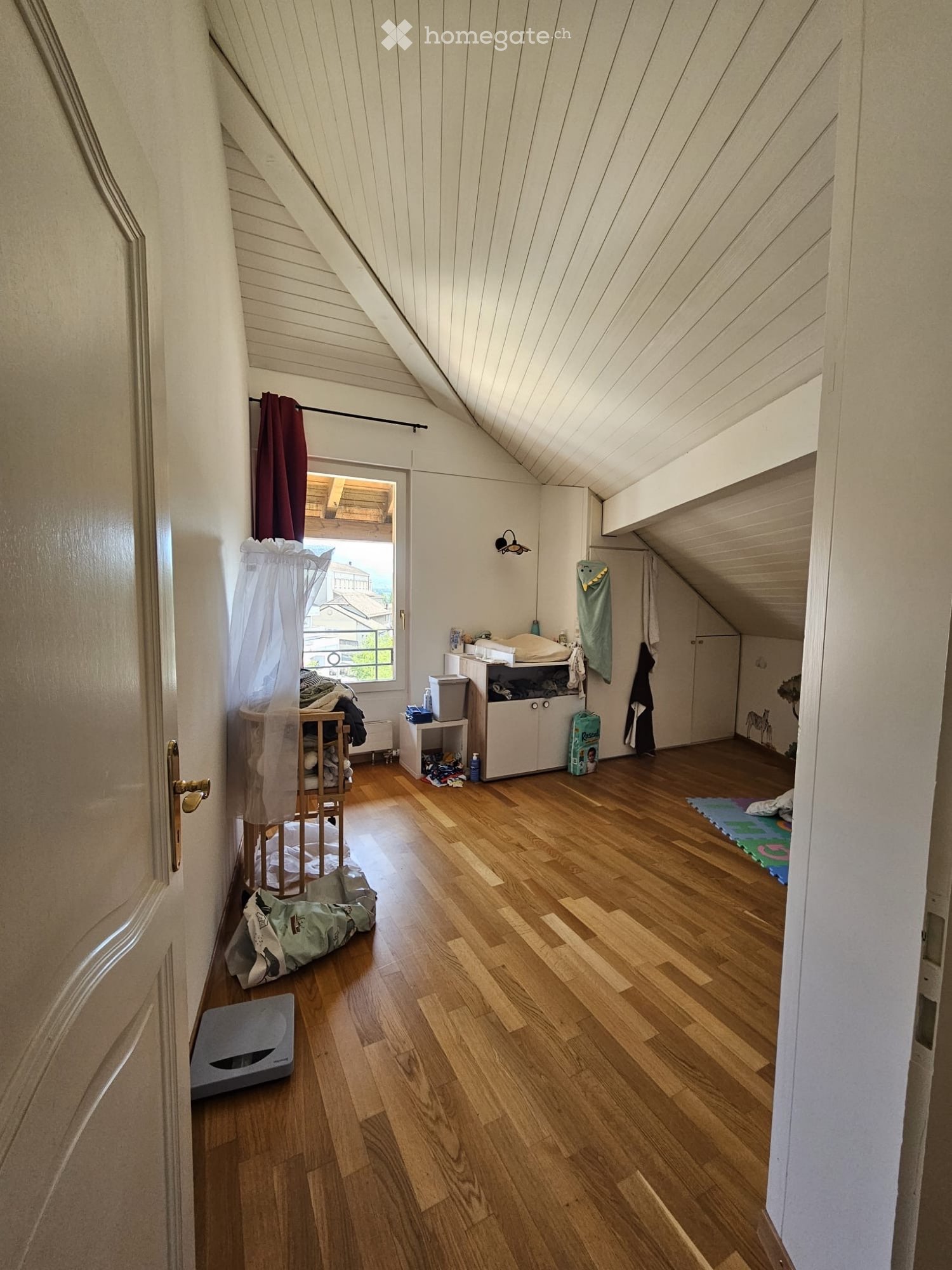 6-Zimmer-Wohnung