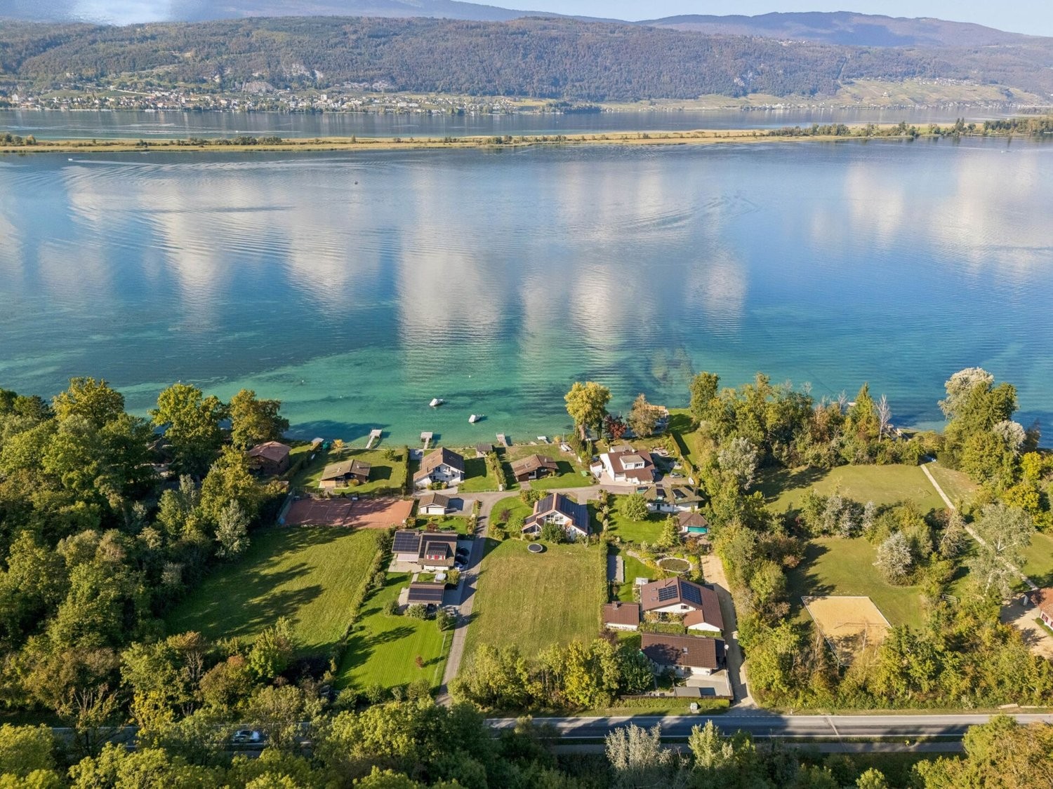 1310m² building land