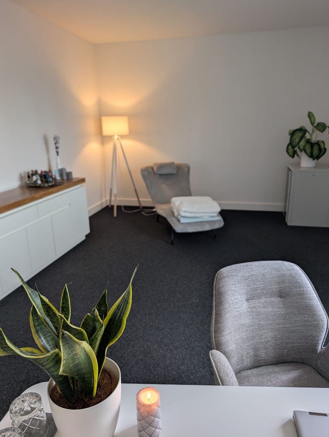 Commercial, Foto 2 von 5