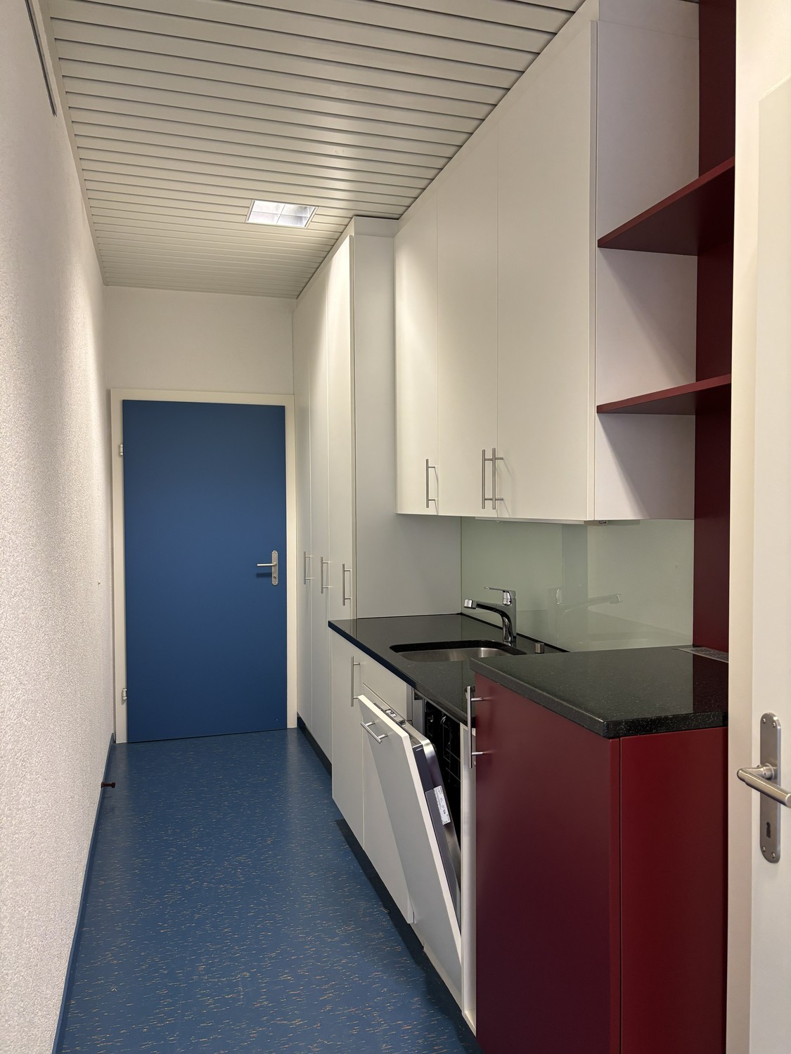 214m² commerciale