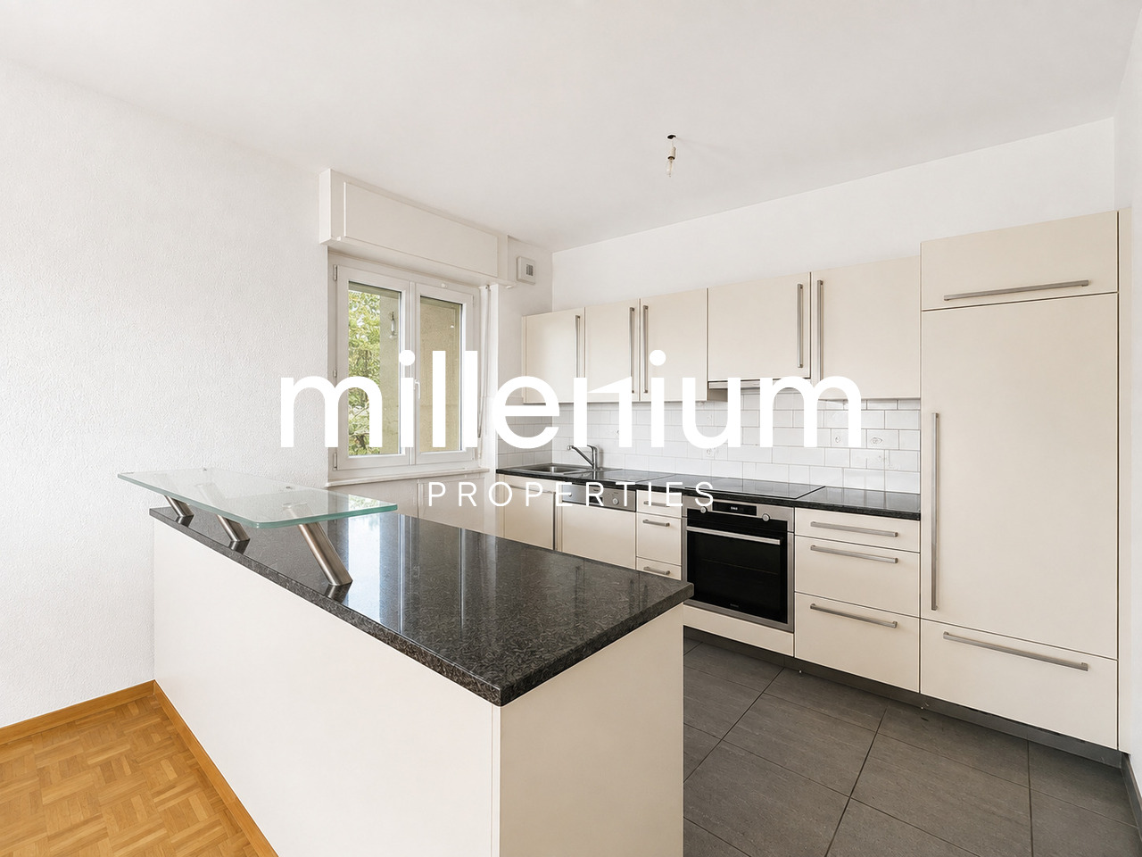 6-Zimmer-Wohnung