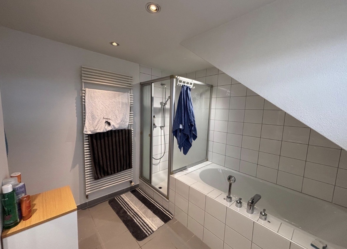Room in a shared flat, Foto 8 von 10