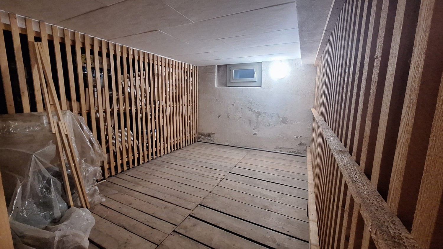11m² commercial, Foto 1 von 2