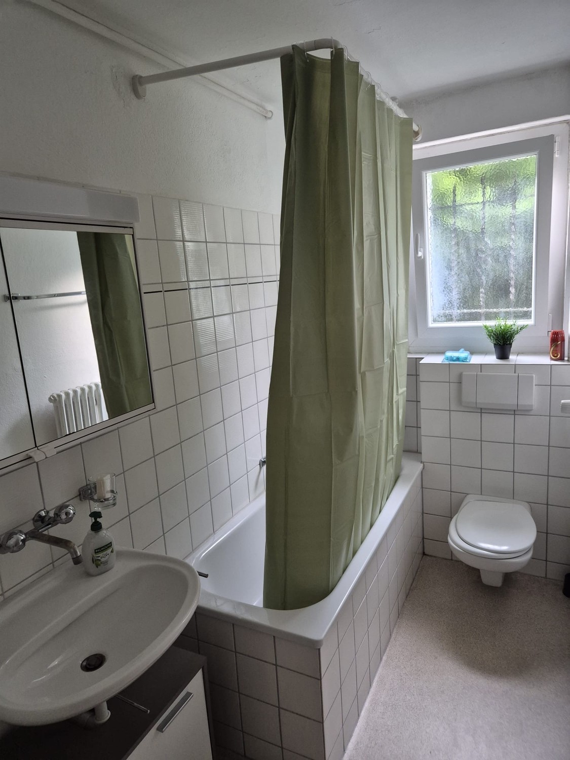 Room in a shared flat, Foto 3 von 4