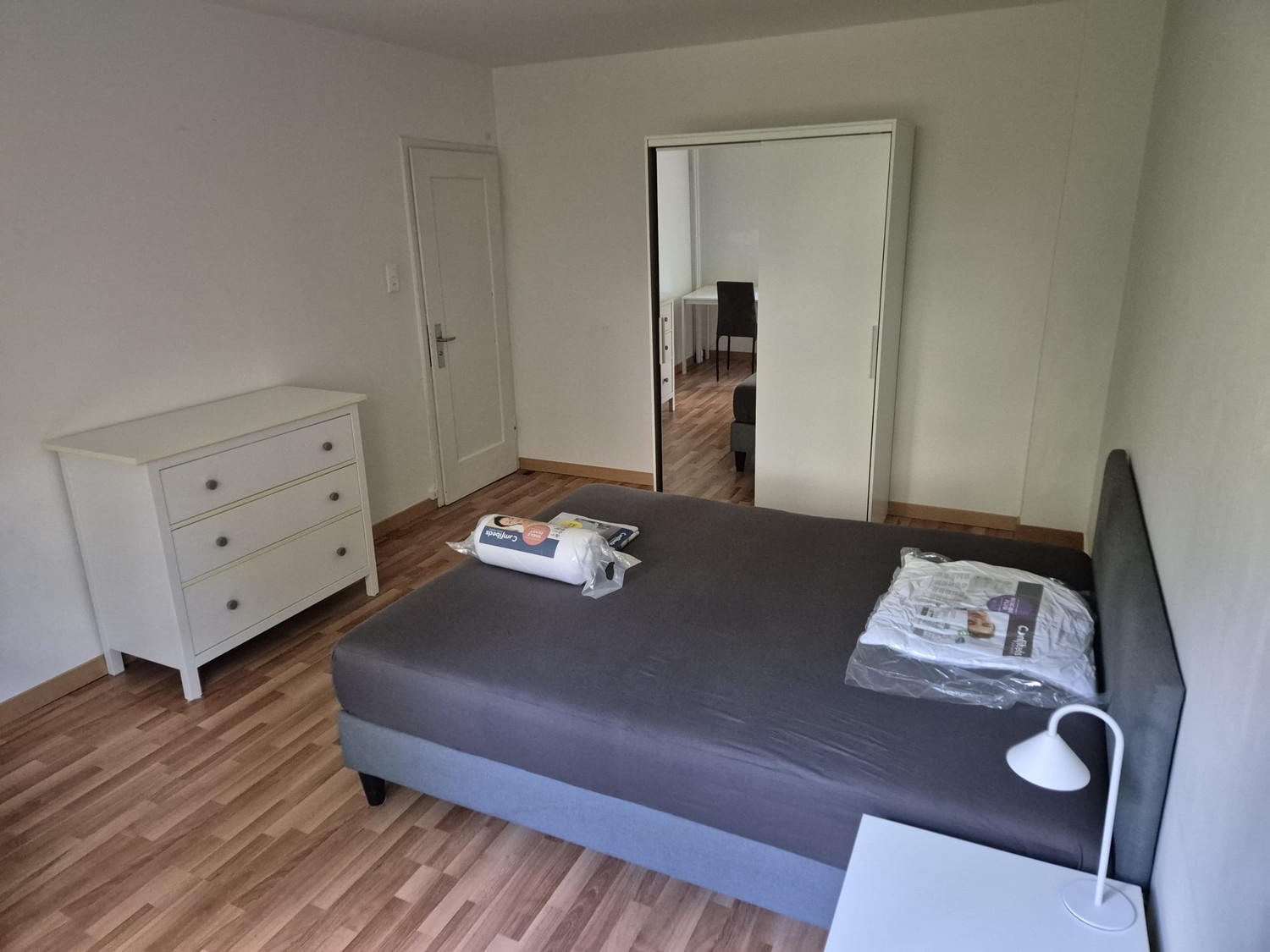 Room in a shared flat, Foto 2 von 4