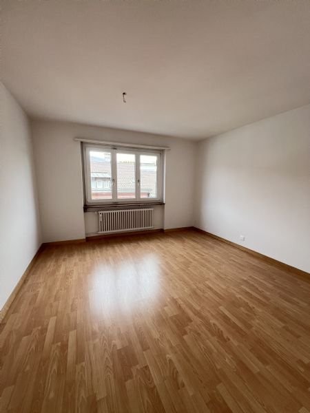 6 rooms apartment
