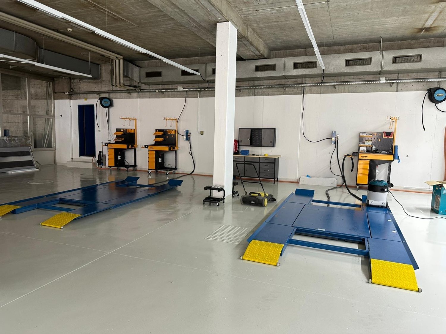 1200m² workshop, Foto 2 von 4