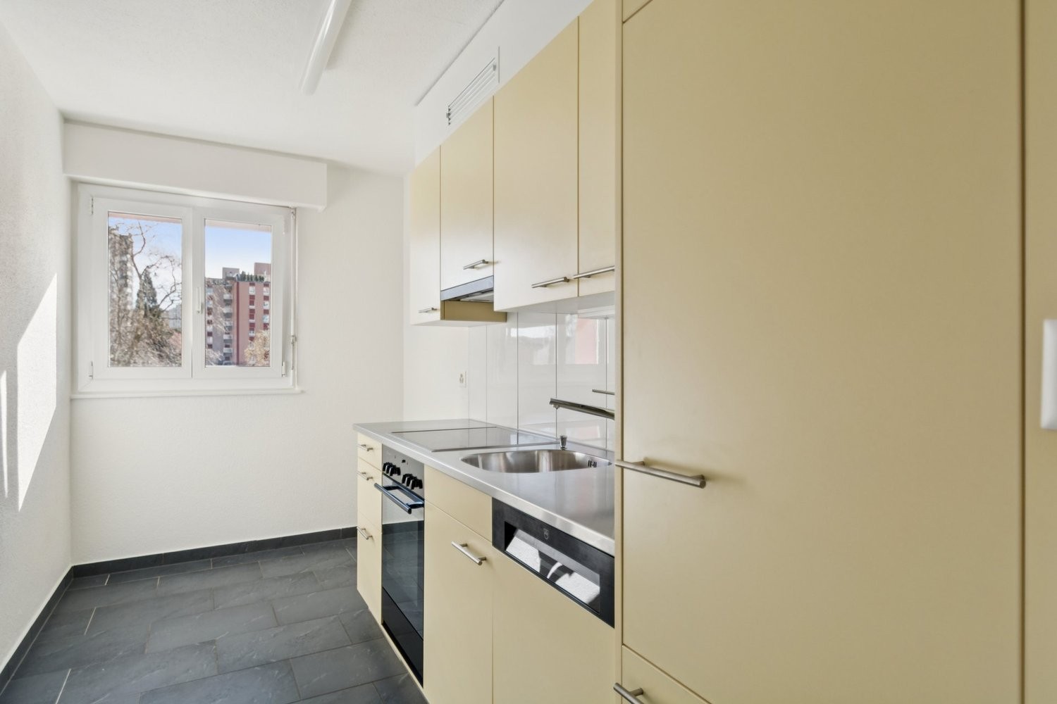 3 rooms apartment