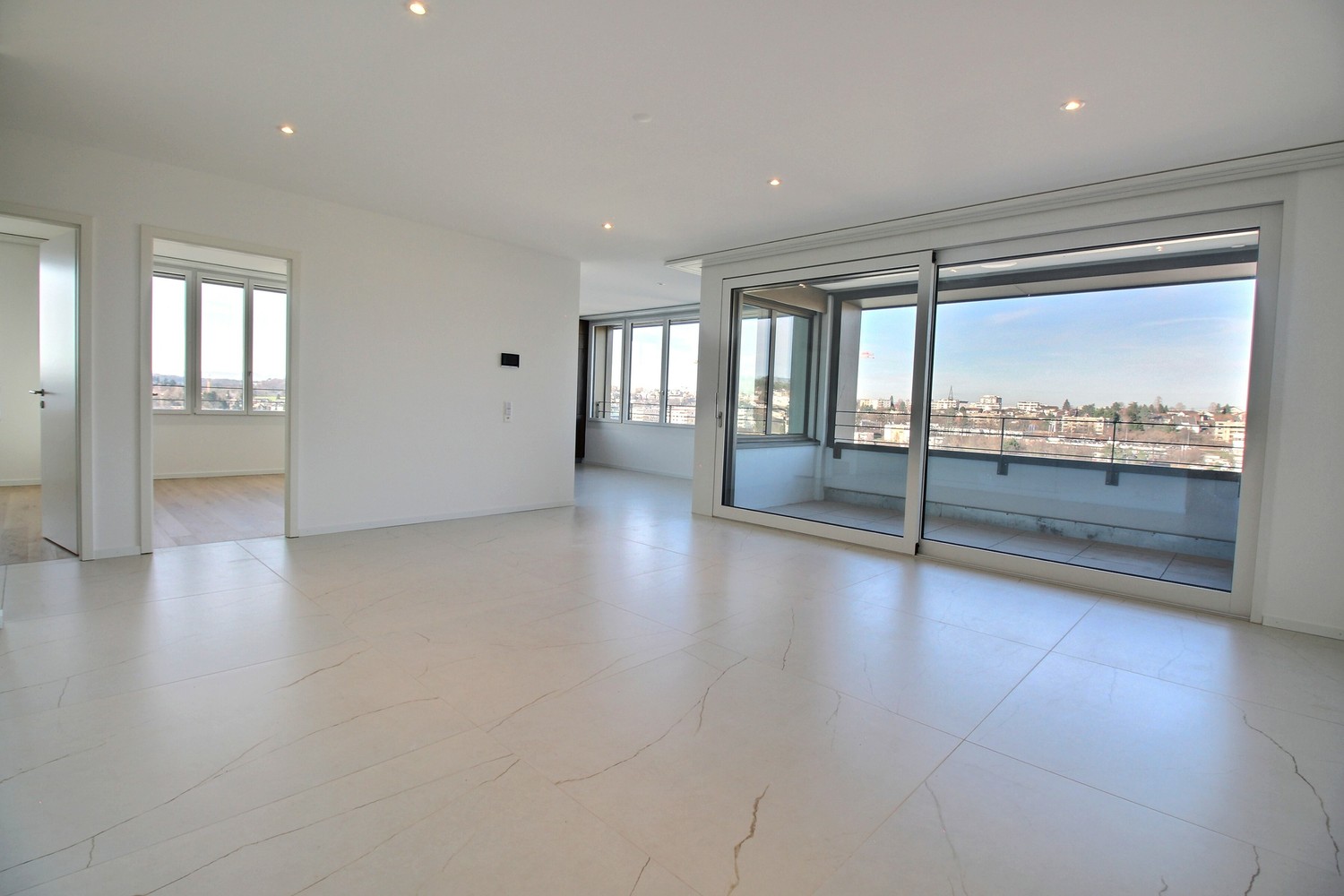4 ½ Zimmer-Wohnung, Foto 1 von 10