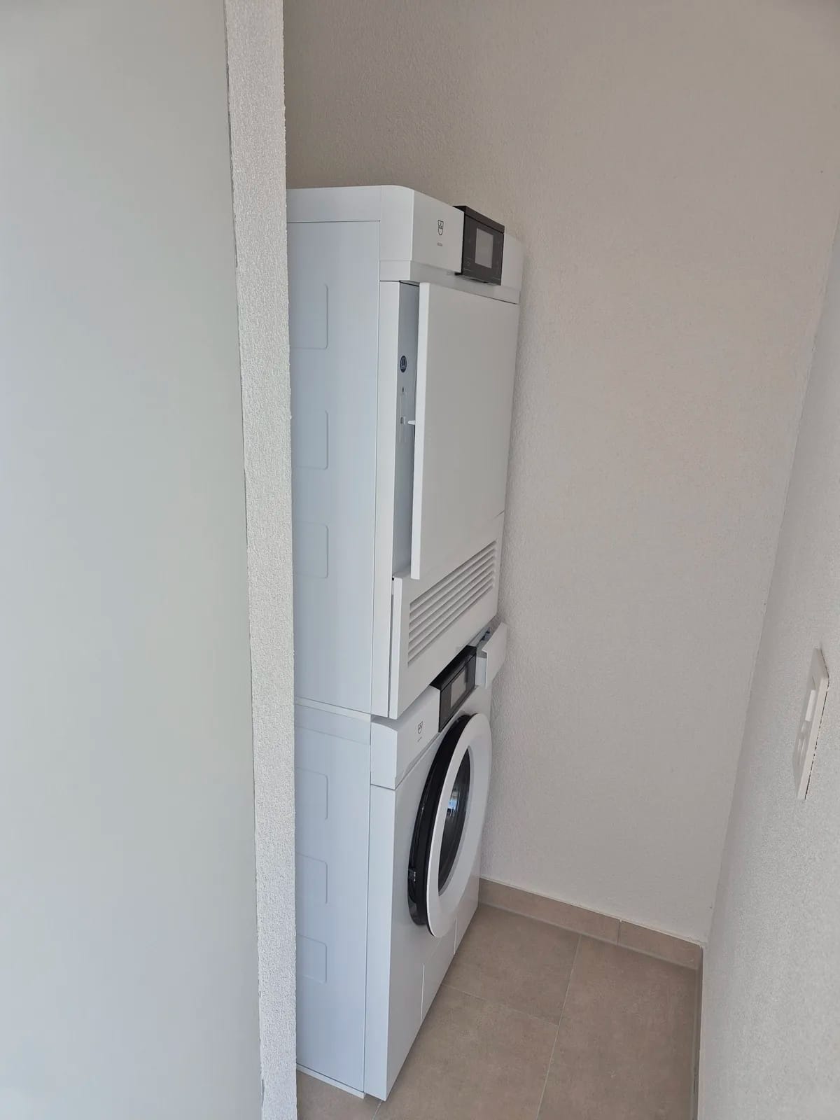 Appartamento attico di 3 ½ locali