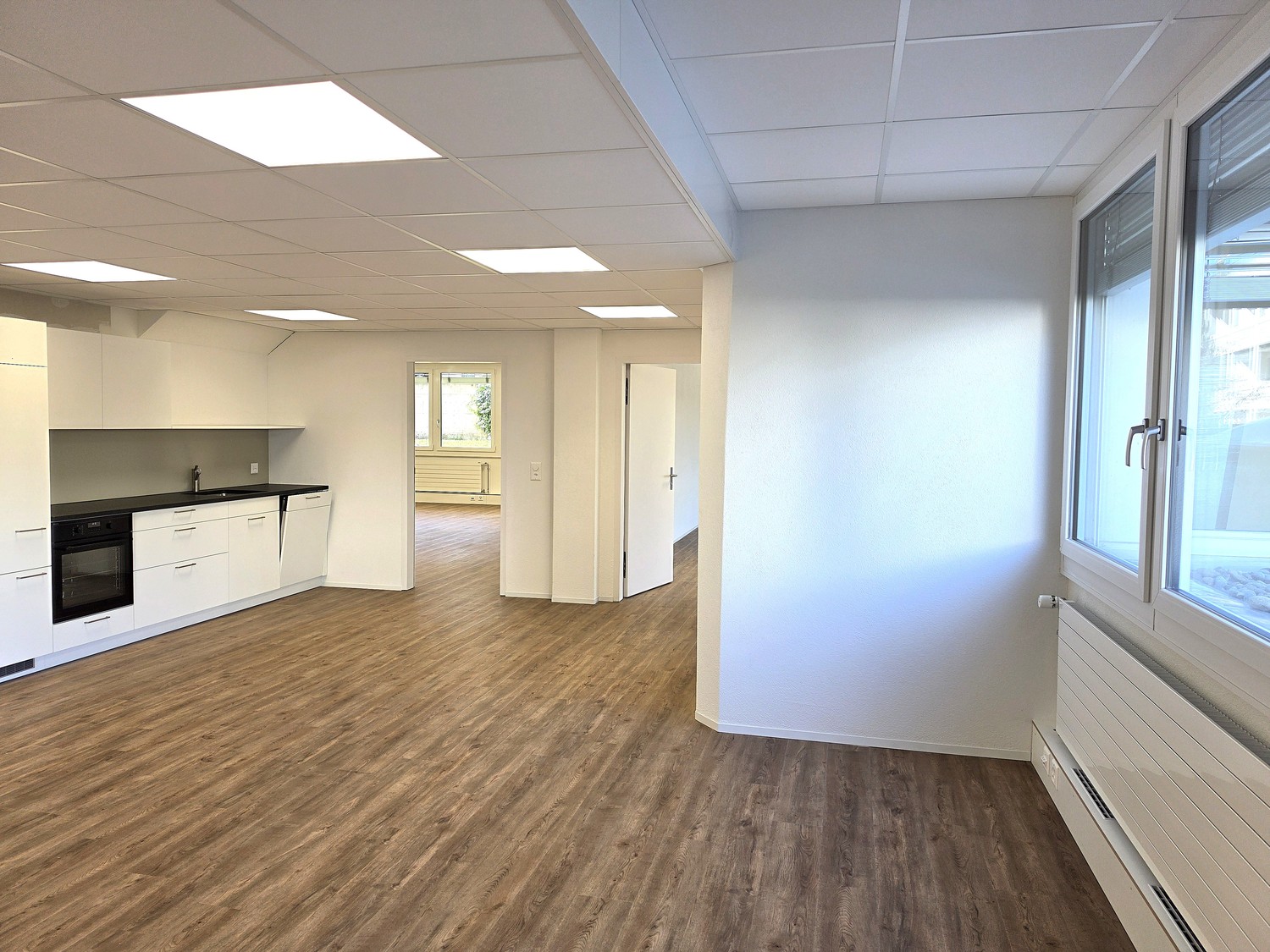 200m² commercial, Foto 10 von 10