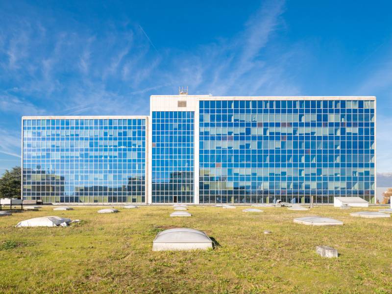 125m² office