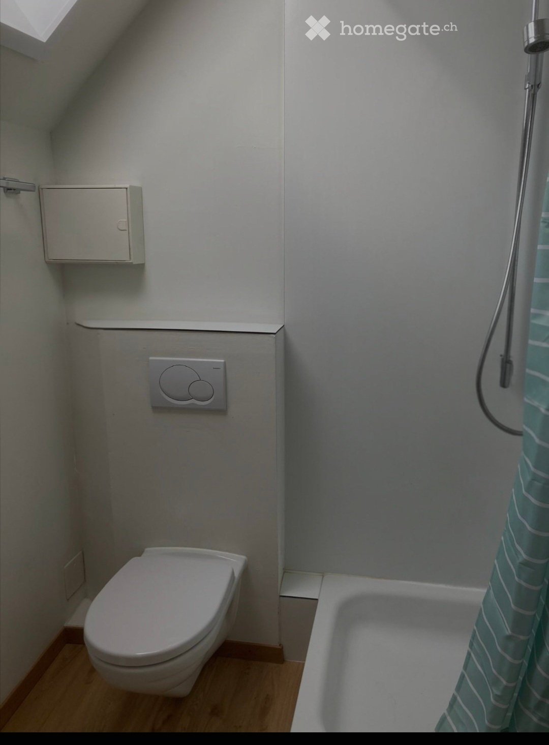 1 room apartment, Foto 2 von 4