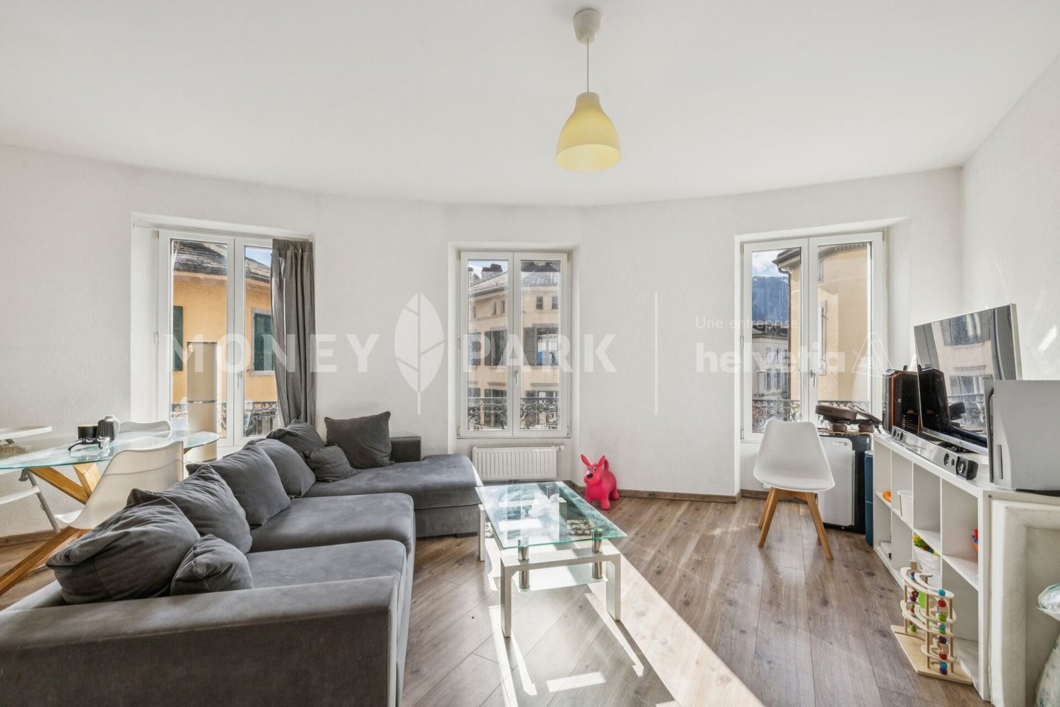 3 ½ Zimmer-Duplex, Foto 1 von 10