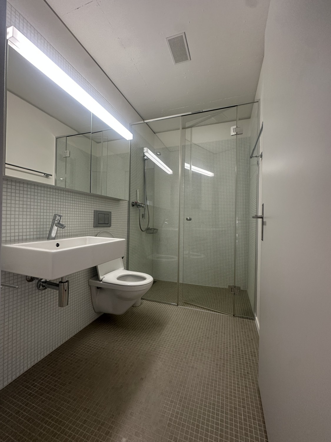 Room in a shared flat, Foto 5 von 9