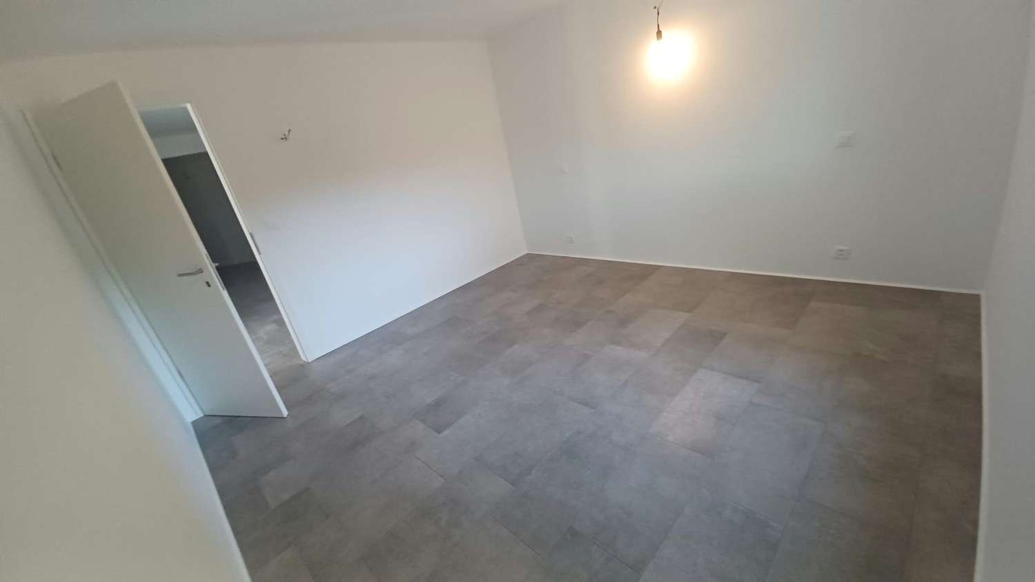 3 ½ Zimmer-Wohnung, Foto 2 von 4