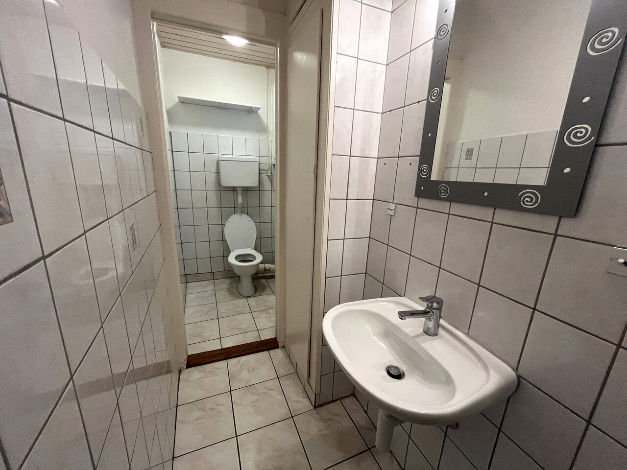 85m² Gewerbe, Foto 5 von 8