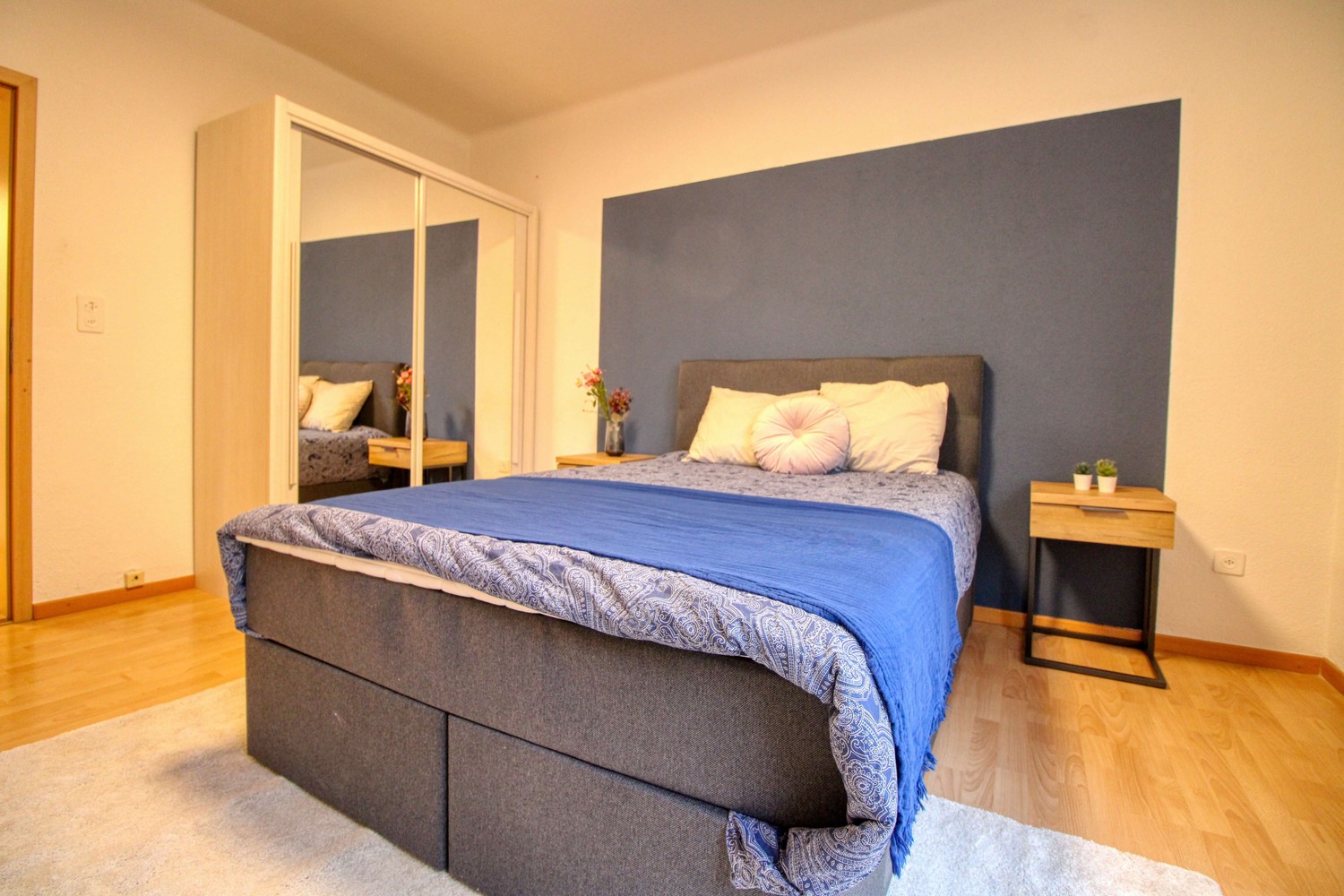 Zimmer in einer Wohngemeinschaft, Foto 1 von 10