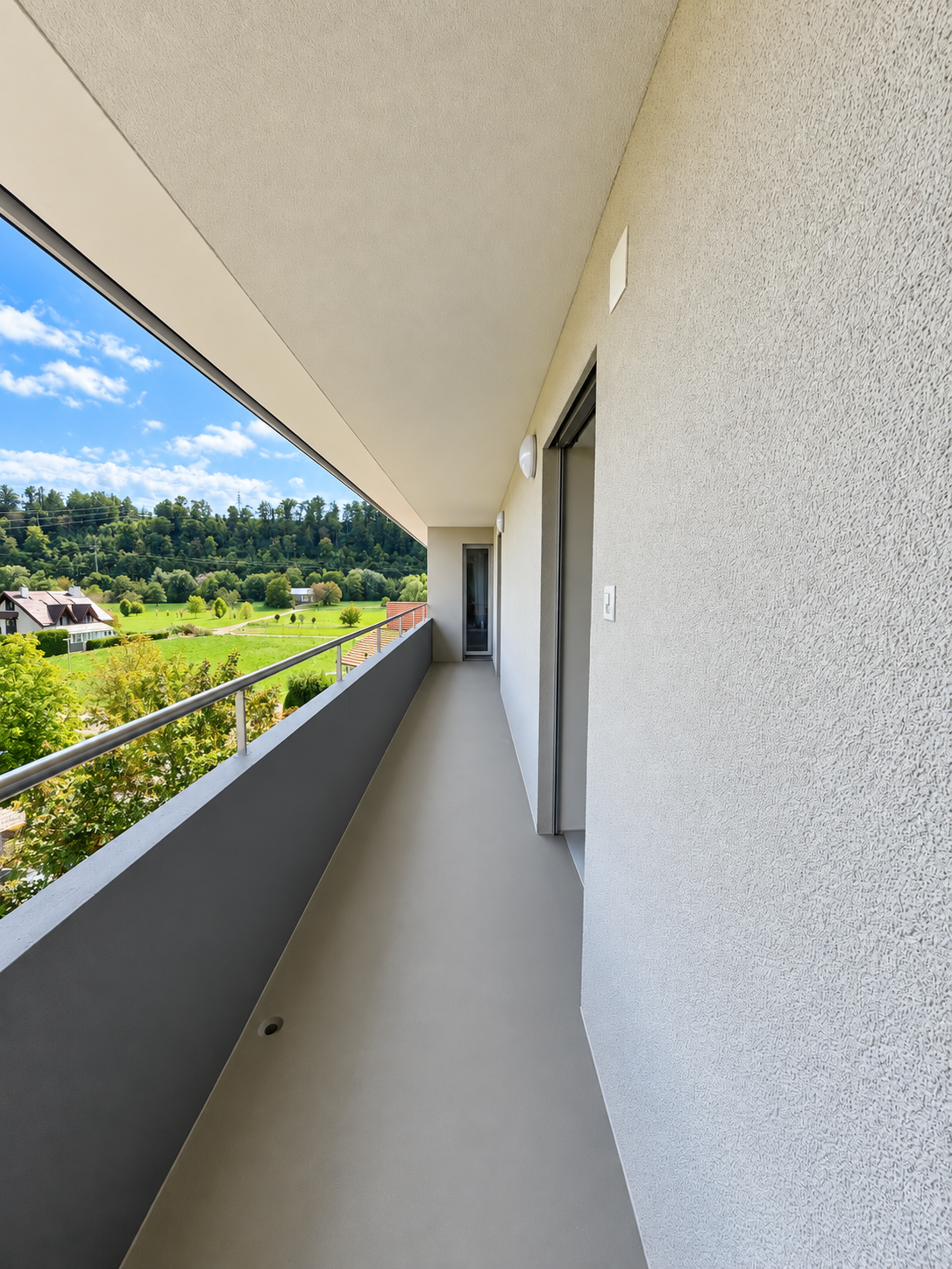 4 rooms apartment, Foto 10 von 10
