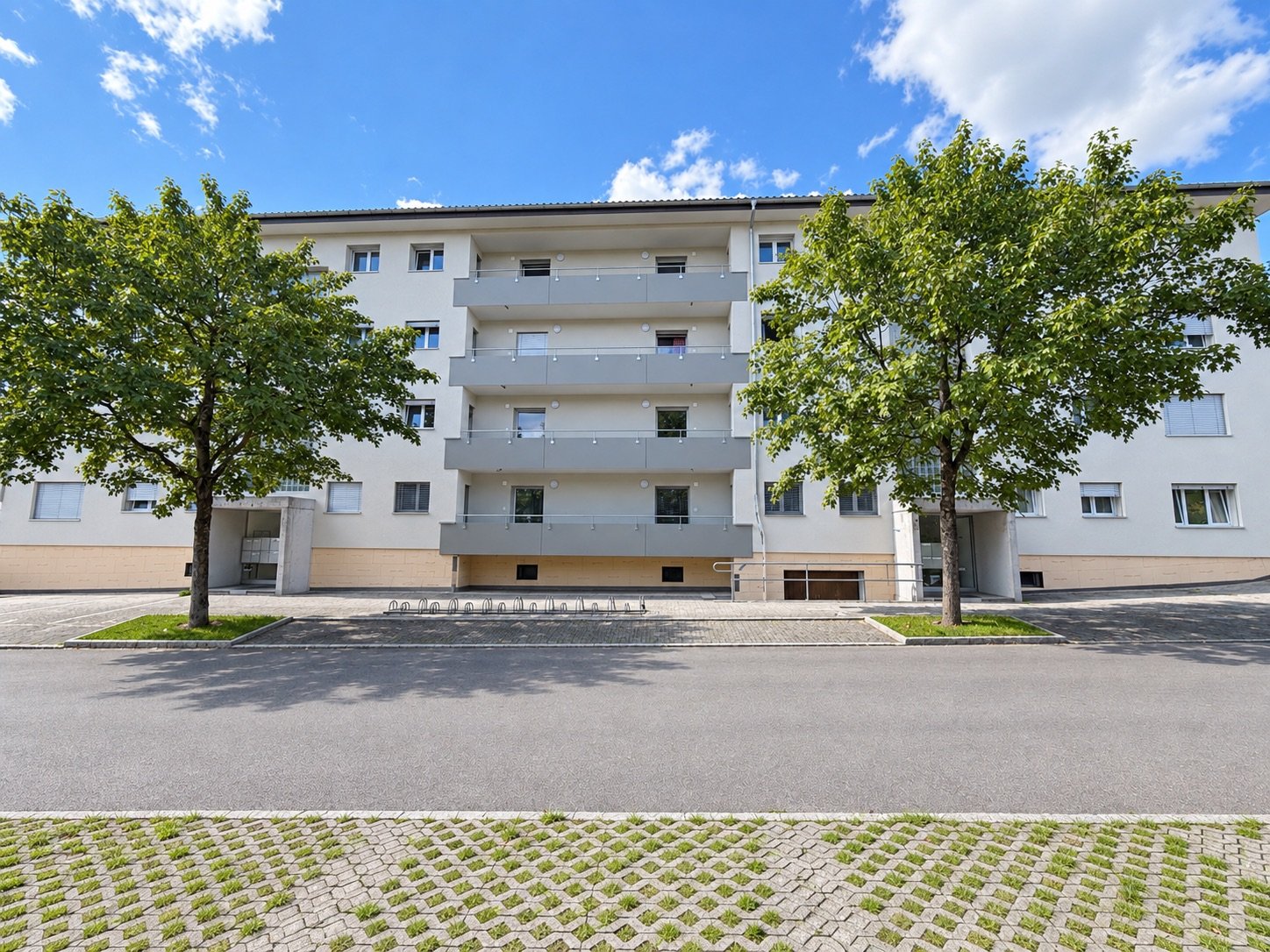 4 rooms apartment, Foto 1 von 10