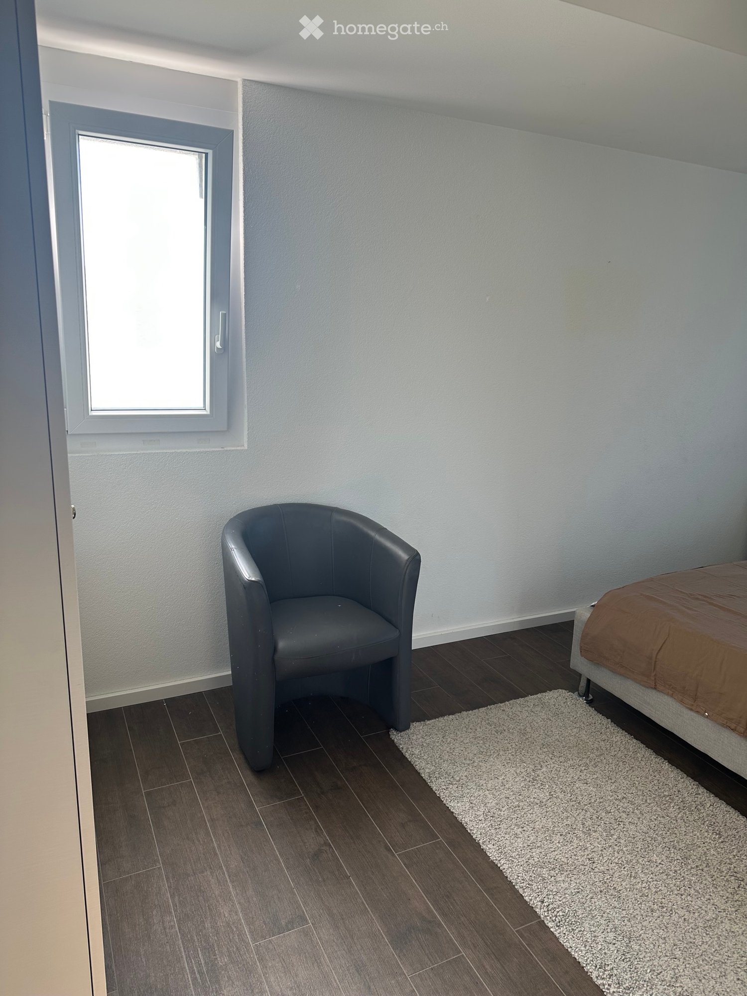1 room single room