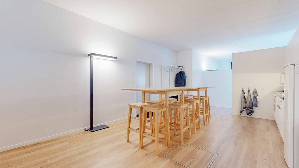 175m² shop, Foto 6 von 10